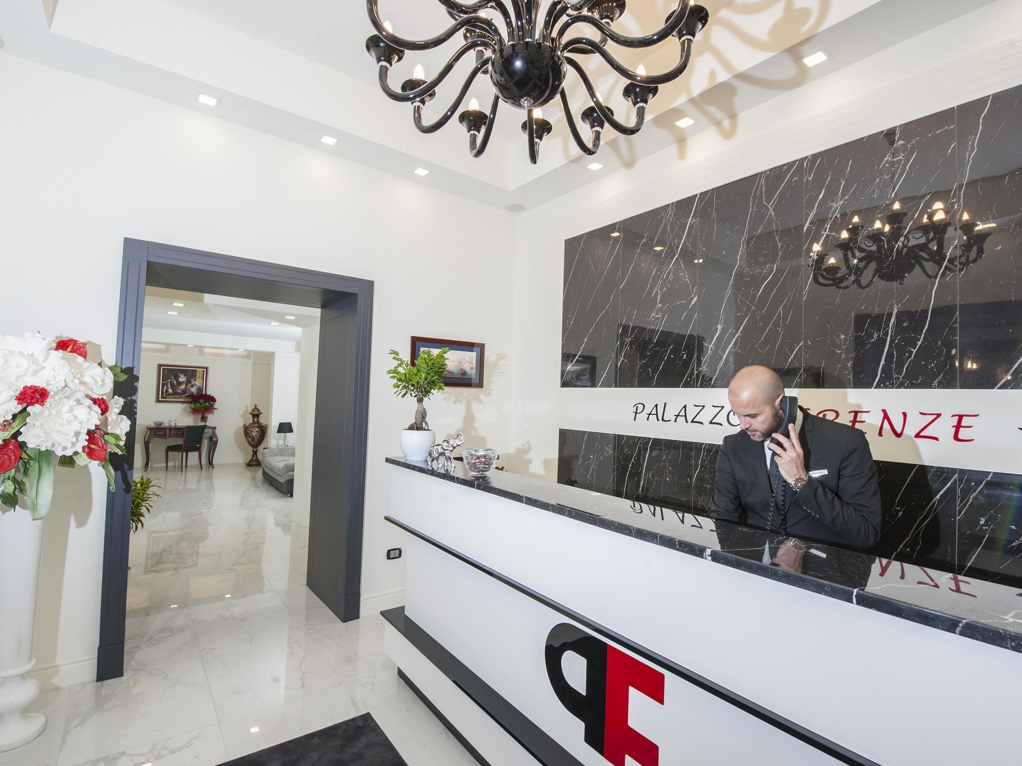 Palazzo Firenze Hotel Naples Exterior photo