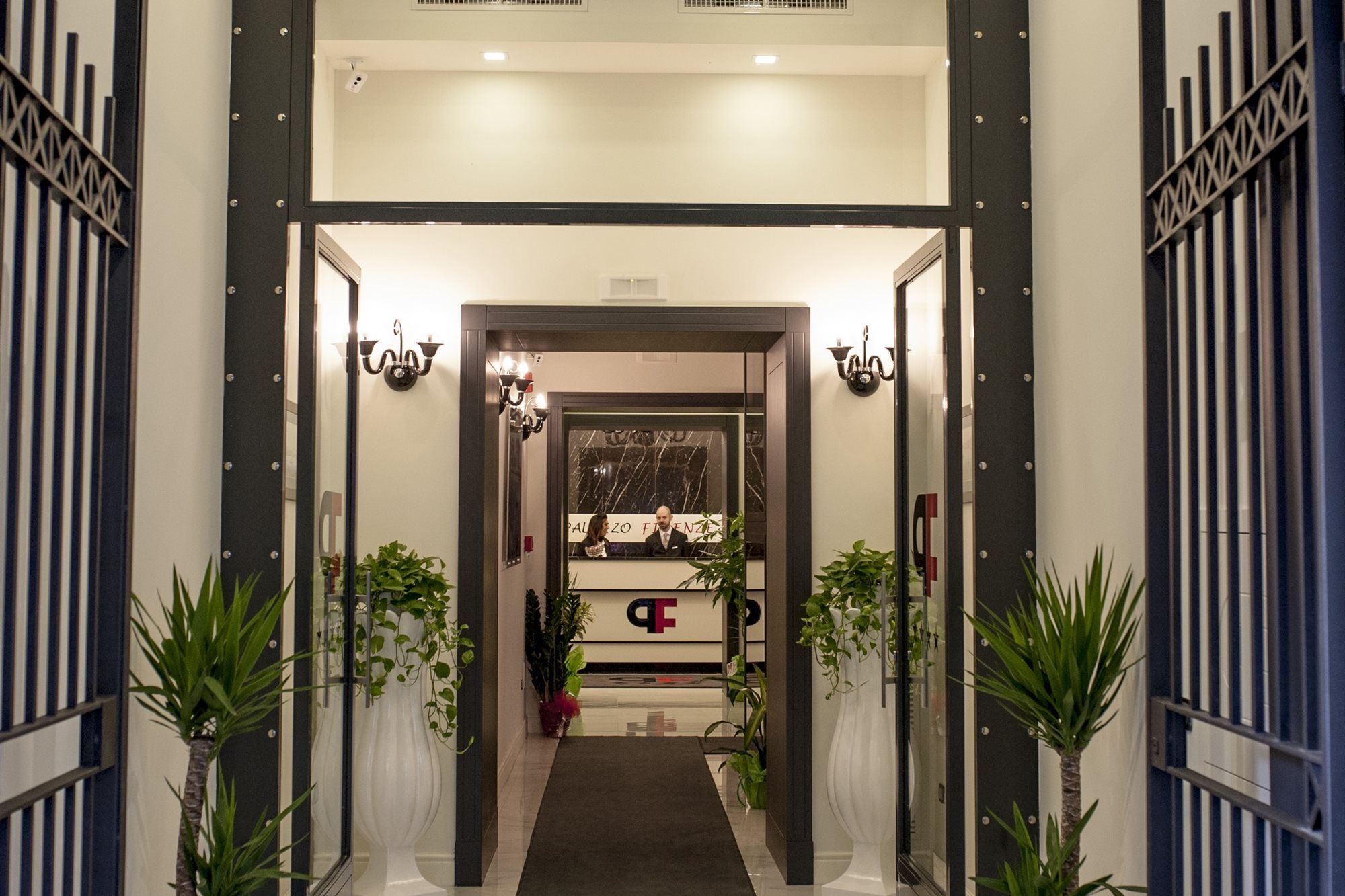 Palazzo Firenze Hotel Naples Exterior photo