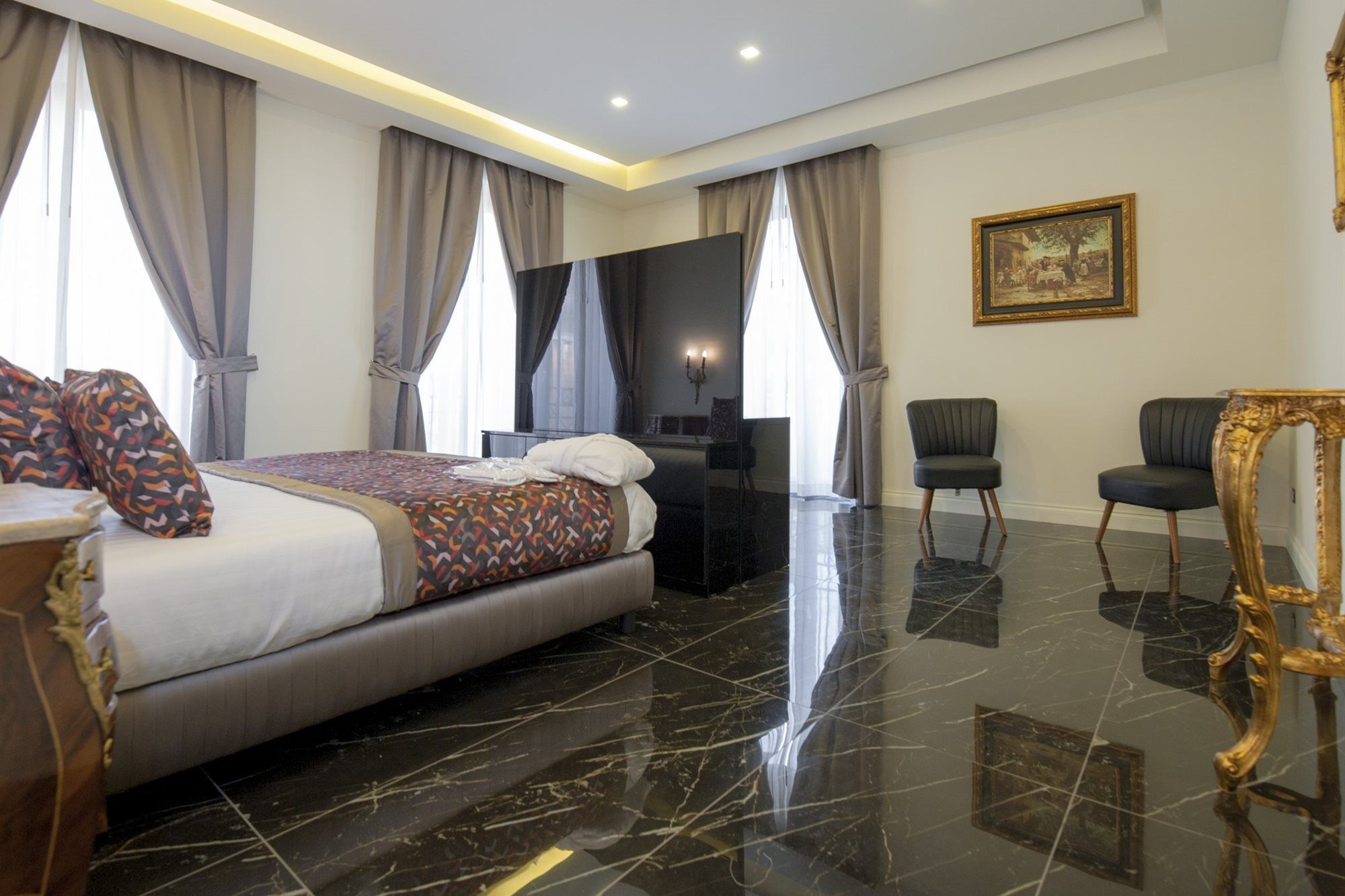 Palazzo Firenze Hotel Naples Exterior photo